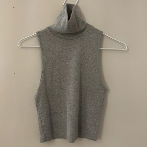 ZARA CROPPED TURTLENECK